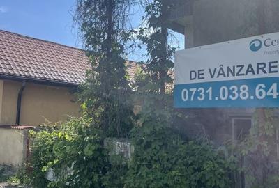 Casă cu 4 camere în Central