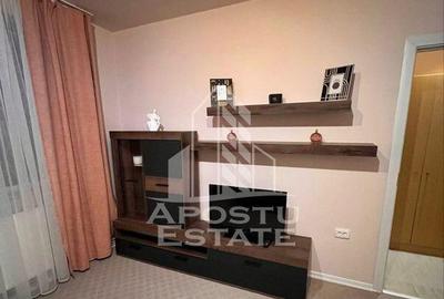 Apartament cu 2 camere semidecomandat, mobilat în Central