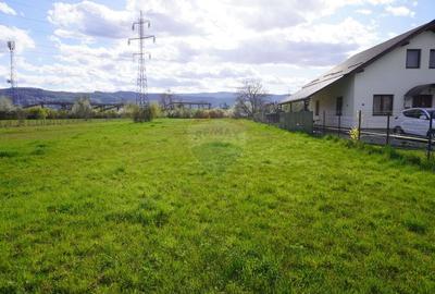 Teren Construcții intravilan de 2505 mp, în Est - 6