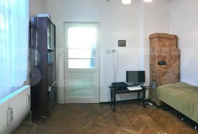 Apartament cu 4 camere semidecomandat în Cetate - 11