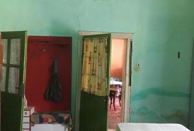 Casă cu 3 camere în Comloșu Mare - 5