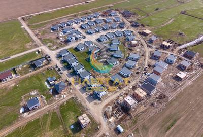 Teren Construcții intravilan de 400 mp, în Vidra