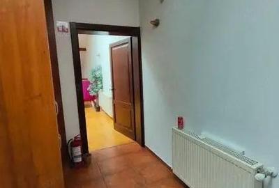 Birouri Ultracentral Etaj Complet sau Par?ial, 10001600 - 2