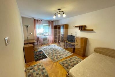 Apartament cu 3 camere în Păcurari