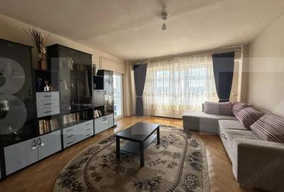 Apartament de vanzare, cu 3 camere, 2 bai, zona Iulius Town