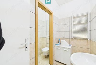 Spa?iu de birouri de inchiriat,62 mp, Pia?a Unirii - 3