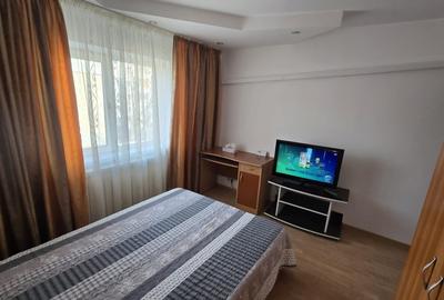 Apartament cu 2 camere decomandat, mobilat în E3 - 13
