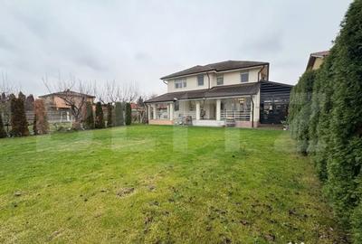 Casă cu 7 camere cu Teren 566 Mp în Nord - 4