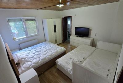Casă cu 5 camere cu Teren 227 Mp în Poiana - 7