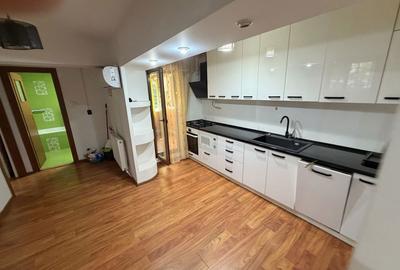 Apartament cu 3 camere în Central - 2