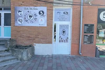 Spațiu comercial, de 60 mp, în Central