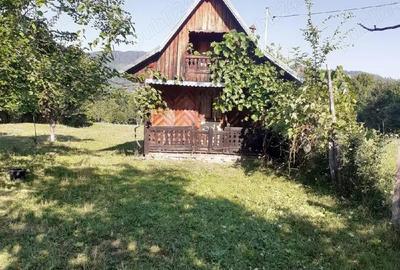 Teren de 3753 mp, în Central - 4