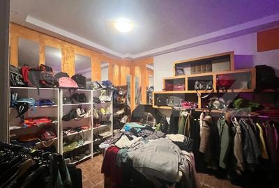 Spațiu comercial, de 23 mp, în Central - 3