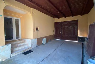Casă cu 2 camere cu Teren 676 Mp în Sâmbăta - 17