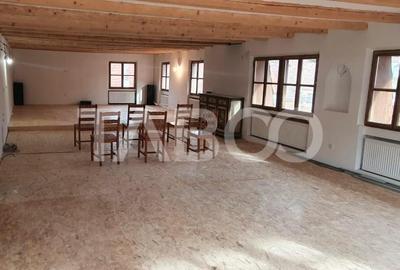 Casă individuală cu 4 camere cu Canalizare în Cisnădioara - 11