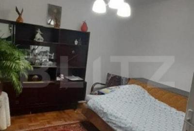 Casa de vanzare, cu 3 camere, 138 mp, zona Calea Domneasca - 2