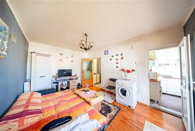 Garsonieră decomandată, mobilată în Lenin - 14