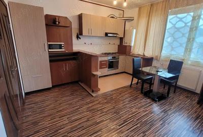 Apartament cu 2 camere decomandat în UTA - 6