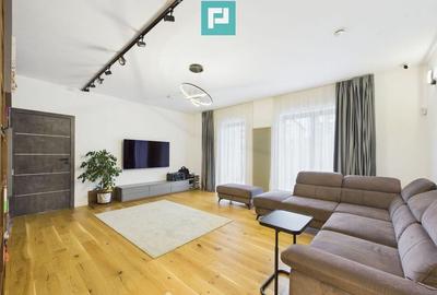 Re?edin?a Premium, 5 camere, teren 2400 mp - 12