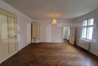 Apartament in casa, cu intrare si curte individuala, beci, pod, zona Mall Afi - 13