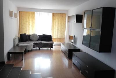 Apartament cu 4 camere decomandat în 22 Decembrie - 9