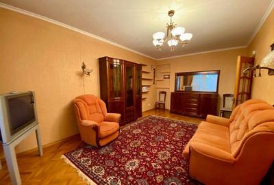 Apartament cu 3 camere in zona Plopilor - 2