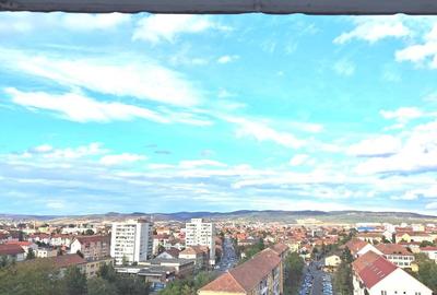 Apartament 3 camere etaj 10 pe Mihai Viteazu Apartament 3 camere etaj 10 pe Mihai Viteazu - 9