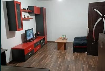 Apartament cu 2 camere decomandat, mobilat în Tineretului