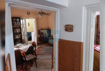 Casă cu 3 camere cu Teren 565 Mp în Bd. Coșbuc - 9