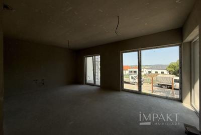 Case cuplate la liziera padurii , ideale pentru 2 familii ! - 30