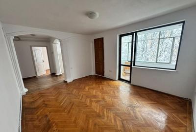 Apartament 2 camere, 55 mp , zona centrala etaj 2 - 1