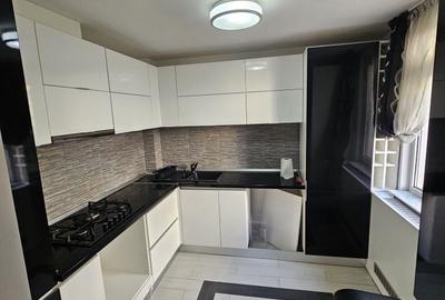 Apartament cu 3 camere decomandat în Mărăței - 5