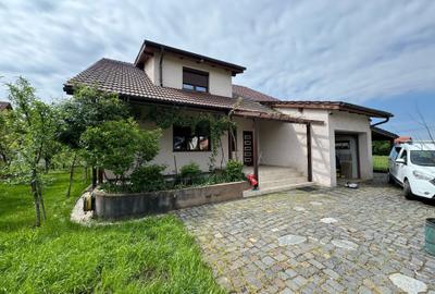 Casă Individuală | Poziție Excelentă | Garaj Portcar Pivniță | P+E+M Comision 0 - 2