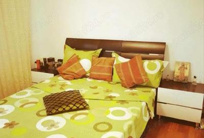 Apartament cu 3 camere decomandat în Central - 1