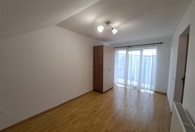 Duplex cu 5 camere cu Canalizare în Someșeni - 2