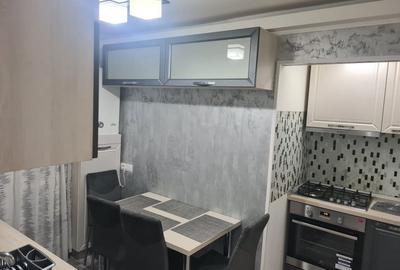 Apartament cu 3 camere decomandat în Slatina - 2