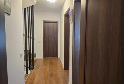 Casă cu 5 camere cu Canalizare în Sud - 6