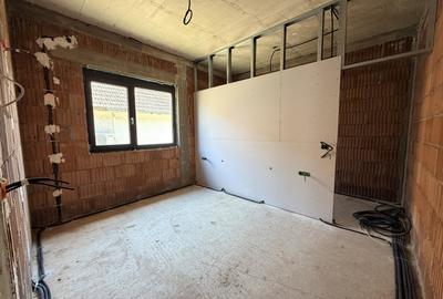 Casă individuală cu 5 camere cu Canalizare în Urseni - 20