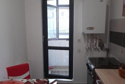Apartament cu 2 camere decomandat în Berceni - 11