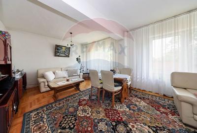 Vila cu 4 camere de vanzare in zona Florilor - 3