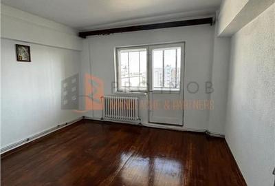 Exclusivitate! Apartament 3 camere cf 1 decomandat zona Ultracentrala - 2