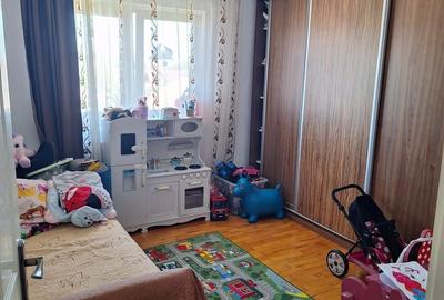 Apartament cu 2 camere, mobilat în Ampoi 1 - 3
