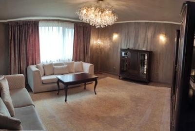 Apartament lux Ultracentral  115 mp, mobilat, utilat + garaj *NOU*   314990 Euro - 2