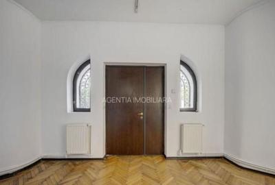 Apartament cu 6 camere decomandat în Calea Plevnei - 12