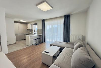 Apartament cu 2 camere semidecomandat în Tractorul - 3