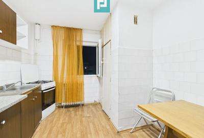 Apartament spațios cu 3 camere, decomandat - 2