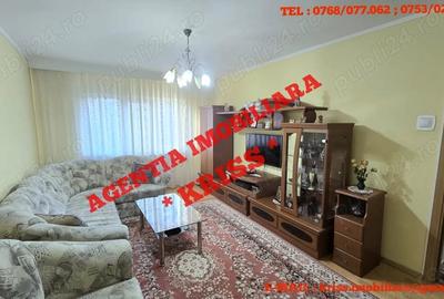 Apartament cu 3 camere decomandat în Găvana - 1