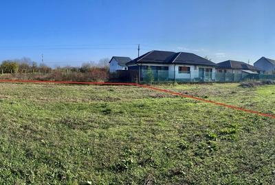 Teren priveliste deschisa, cu utilitati, zona retrasa, langa lac si padure - 3