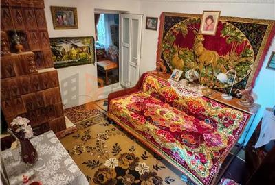 Casă individuală cu 5 camere cu Garaj în Vadu Pașii - 4