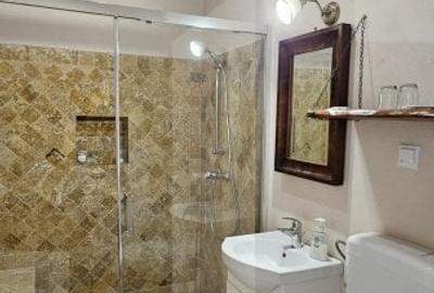 SUPER OFERTA! Casa/pensiune cu 8 camere in centru, Sfantu Gheorghe - 4